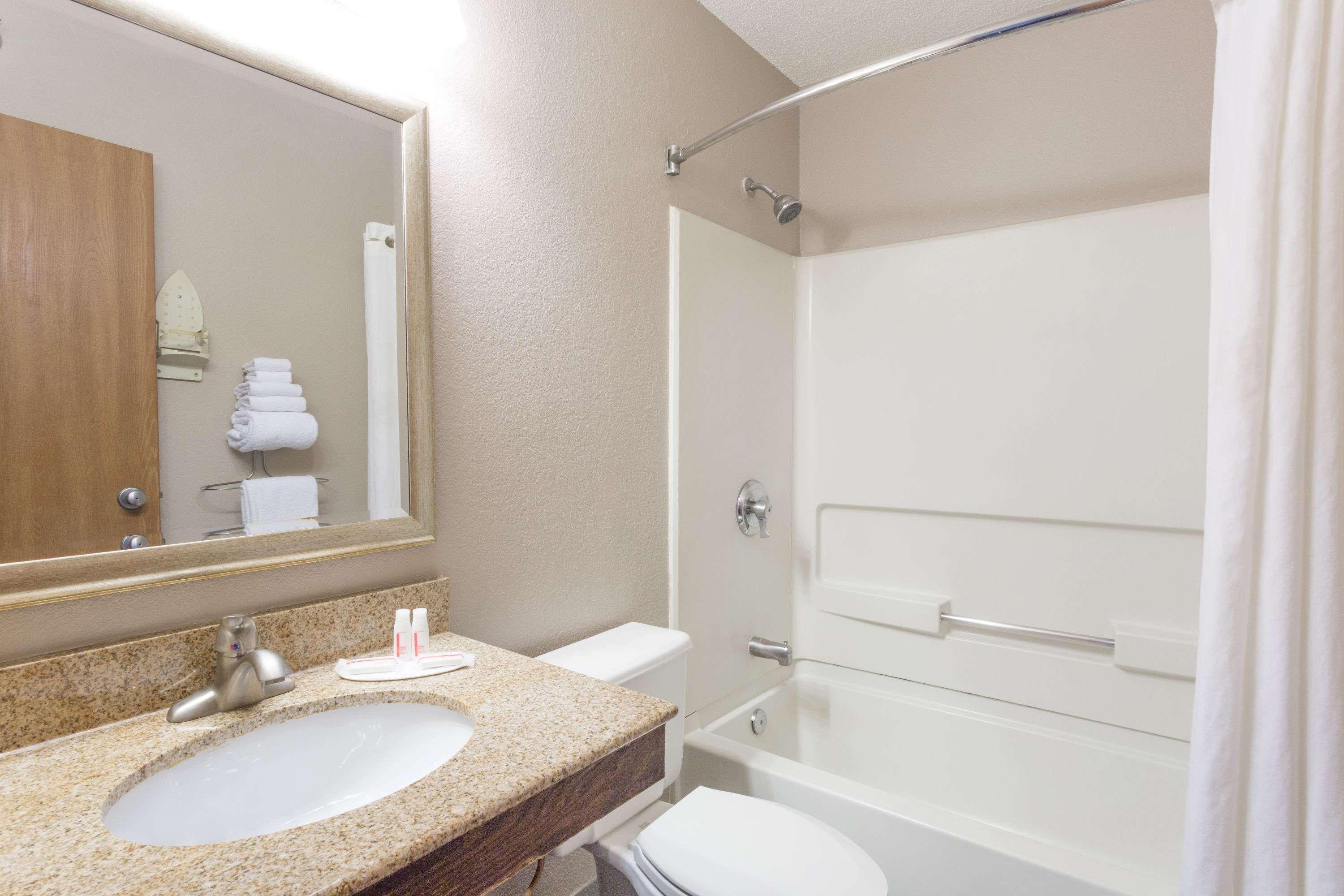 Super 8 By Wyndham Richmond Midlothian Turnpike Ξενοδοχείο Εξωτερικό φωτογραφία