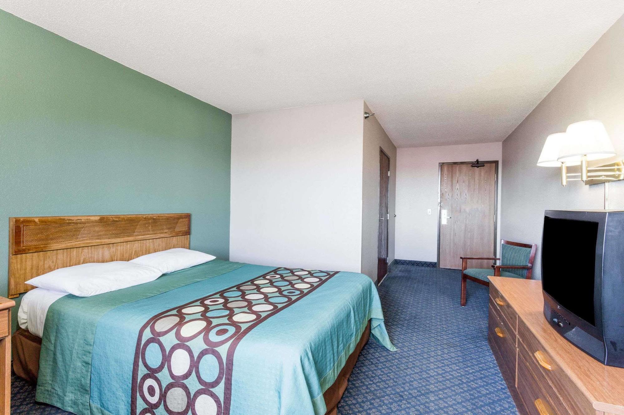 Super 8 By Wyndham Richmond Midlothian Turnpike Ξενοδοχείο Εξωτερικό φωτογραφία